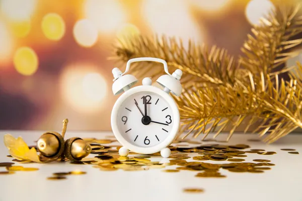 График работы в праздничные дни